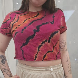 Tie Dye Cropped T-Shirt | Small | Reverse Geode | Pink Orange
