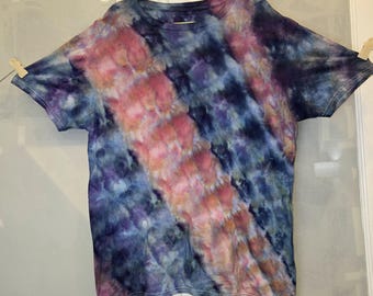 Tie Dye T-Shirt | Large | Rolled & Spiraled | Dreamy Blue Pink