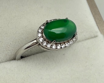 Burma Jadeite Sterling Silver Ring: Lush Green Gemstone, Adjustable S925