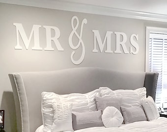 Mr & Mrs Wall Letters Above the Bed Sign Bedroom Decor Letters for Wall Decor for Couples Farmhouse Boho Just Married Decor (MMW100)