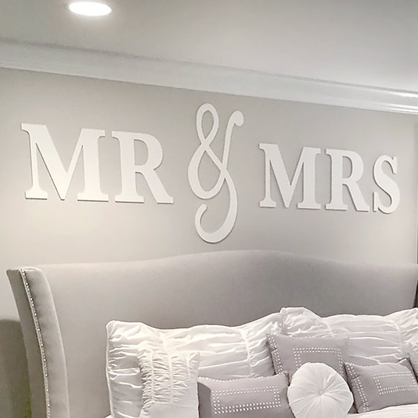 Mr & Mrs Wall Letters Above the Bed Sign Bedroom Decor Letters for Wall Decor for Couples Farmhouse Boho Just Married Decor (MMW100)