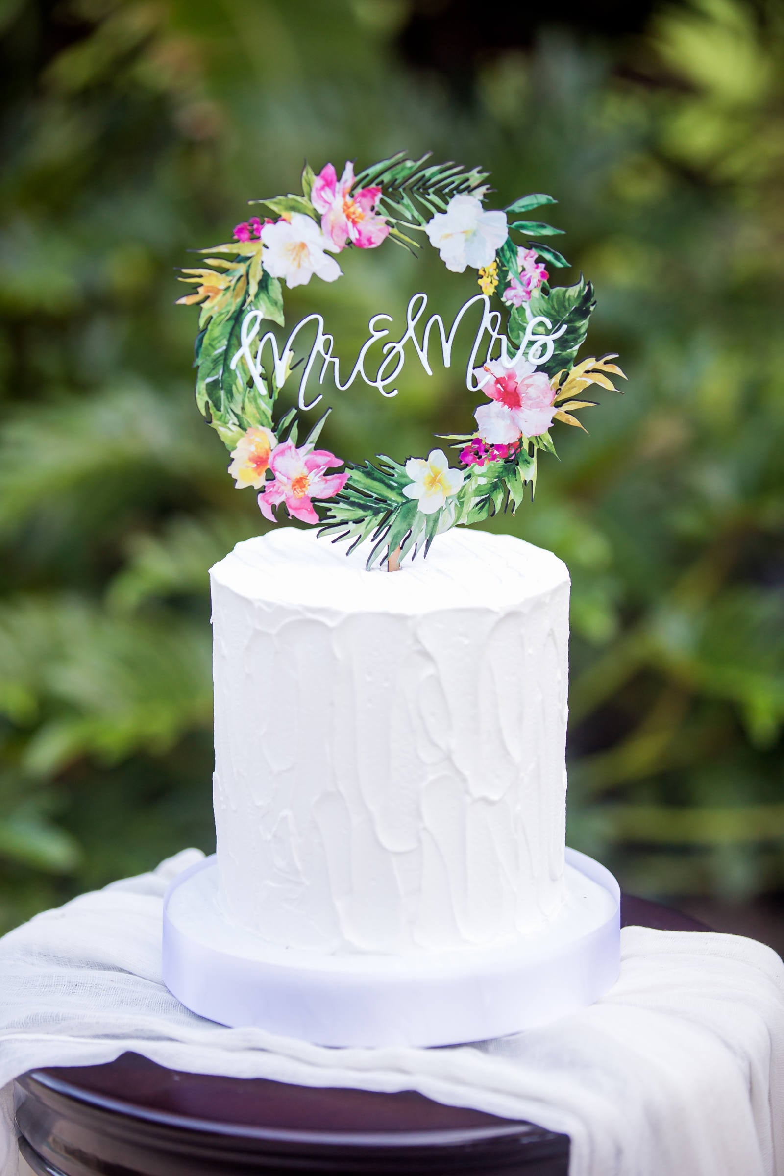 wedding cake topper centerpiece cake Birthday Party Floral Hoop Cake Topper  5 name cake topper Flower wreath name