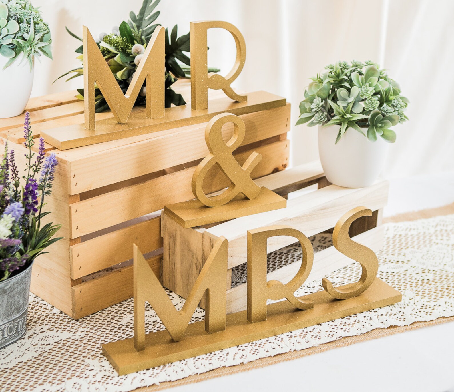 Mr and Mrs Wedding Signs for Sweetheart Table Gatsby Style - Etsy