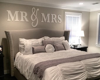 Mr & Mrs Wall Letters Above the Bed Sign Bedroom Decor Letters for Wall Decor for Couples Farmhouse Boho Just Married Decor (MMW100)