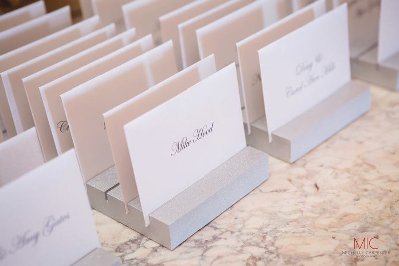 magical place card holders for weddings parties