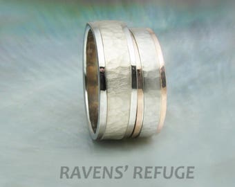 custom two tone wedding band set -- 5mm and 6mm hammered wedding rings