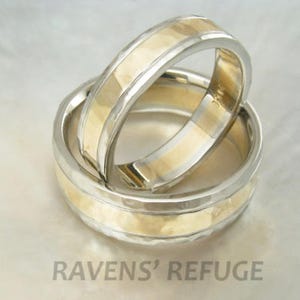 unique hammered wedding ring set 14k gold duo tone / two tone wedding bands image 2