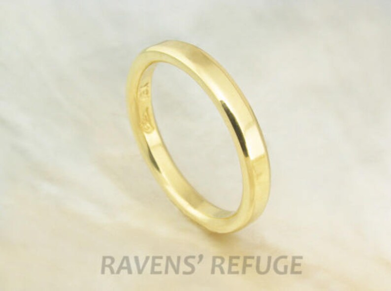 yellow gold wedding band 3mm flat band with beveled edges, 18k gold image 4