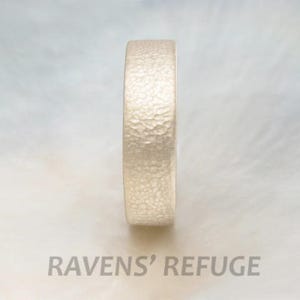 textured men's wedding band in palladium white gold matte wedding ring 6mm wide, leaf pattern image 4