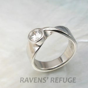 mobius engagement ring hammered diamond platinum bezel ring twisted wedding band artisan handmade image 4