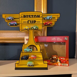 Estante de exhibición estilo trofeo para autos Mattel Mini Racers o autos de fundición del mismo tamaño imagen 6