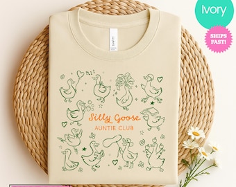 Cute Auntie Shirt Aunt Shirt Silly Goose Auntie Shirt New Aunt Gift Pregnancy Announcement Gift for Aunt Pregnancy Reveal Comfort Colors®