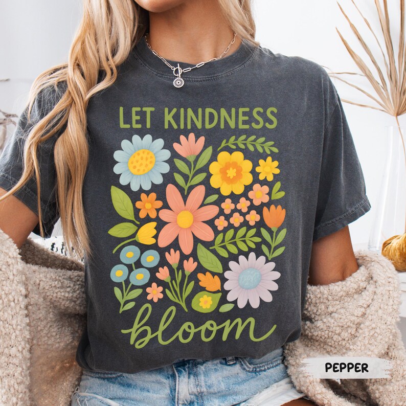 Camiseta "Deja que la bondad florezca", camiseta retro floral de colores cómodos para el Día Mundial de la Bondad. imagen 2