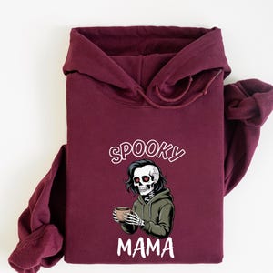 Spooky Mama Halloween Sweatshirt, Retro Halloween for Mother Sweatshirt, Halloween Mom Hoodie Gift, Spooky Season Hoodie, Cute Fall Hoodie
