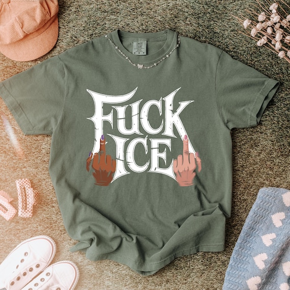 主*品様 middle finger fuck finger 中指 tシャツ Amazon.com: Middle Finger Shirt Offensive Mid Finger Funny Gift T トップス