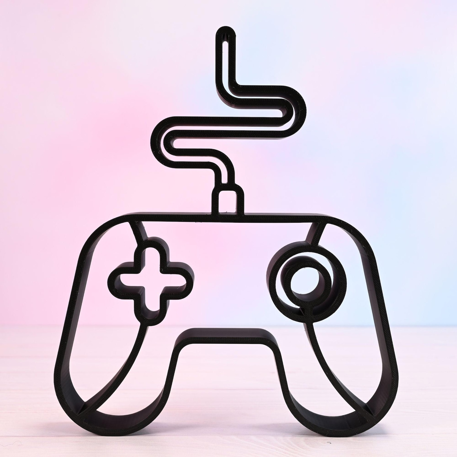 Controller Line Art Decor: Modern Gamer Desk Sculpture - Etsy