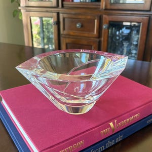 Crystal Bowl - Orrefors Jan Johansson Marin Swirl – Sweden 4776/12 – Signed Vintage Scandinavian Art Glass