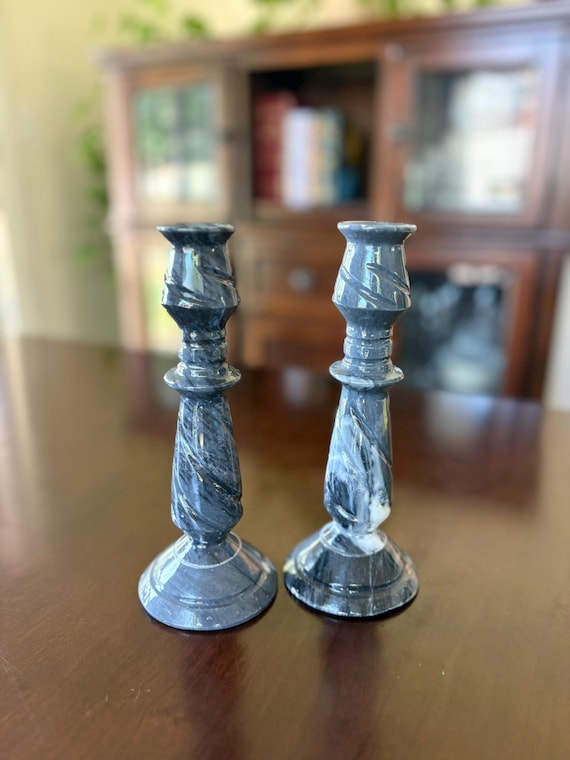 ヴィンテージ大理石製キャンドルホルダー – 2個セット – グレーに白の