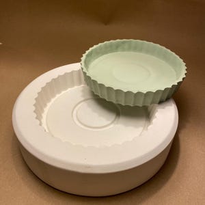 Tart Plaster Mold for Ceramics – Slip Casting Mold for Porcelain and Pottery – 170mm Wide, Double Footed Design