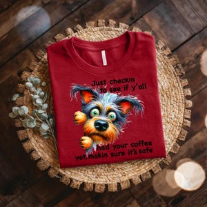 Just Checkin If Y'all Had Coffee png – grappig hondenkoffieshirtontwerp, schattige Yorkie-sublimatieafbeelding, 3600 x 3600 png-bestand downloaden