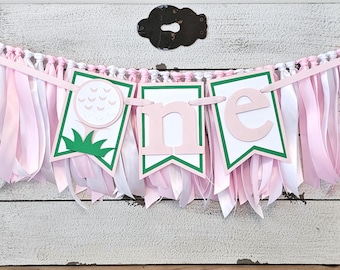 Hole In ONE Highchair Banner: Pink & Green Girl Golf First Birthday