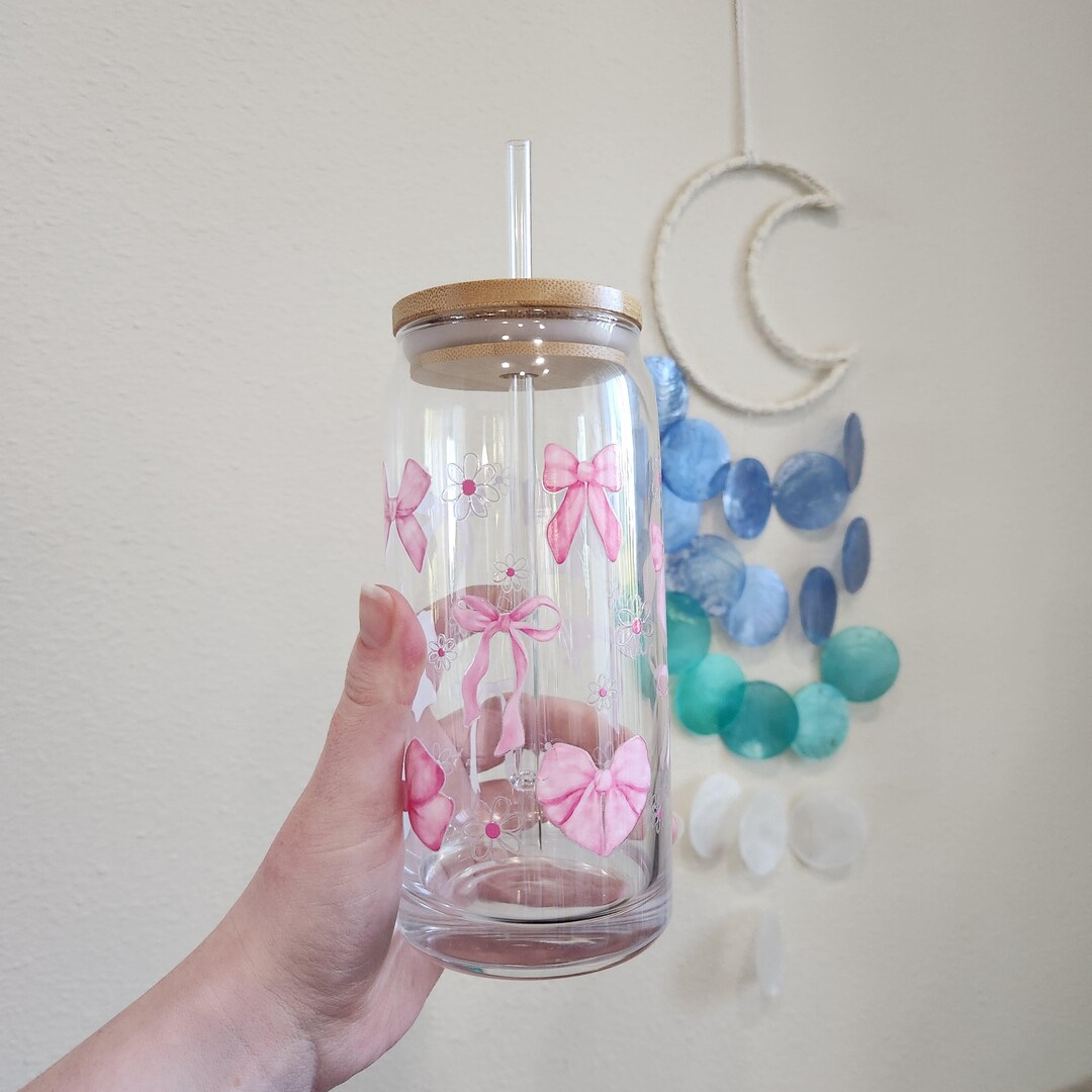 Coquette Pink Bows Glass Tumbler: Daisy Flowers, Bamboo Lid & Acrylic ...
