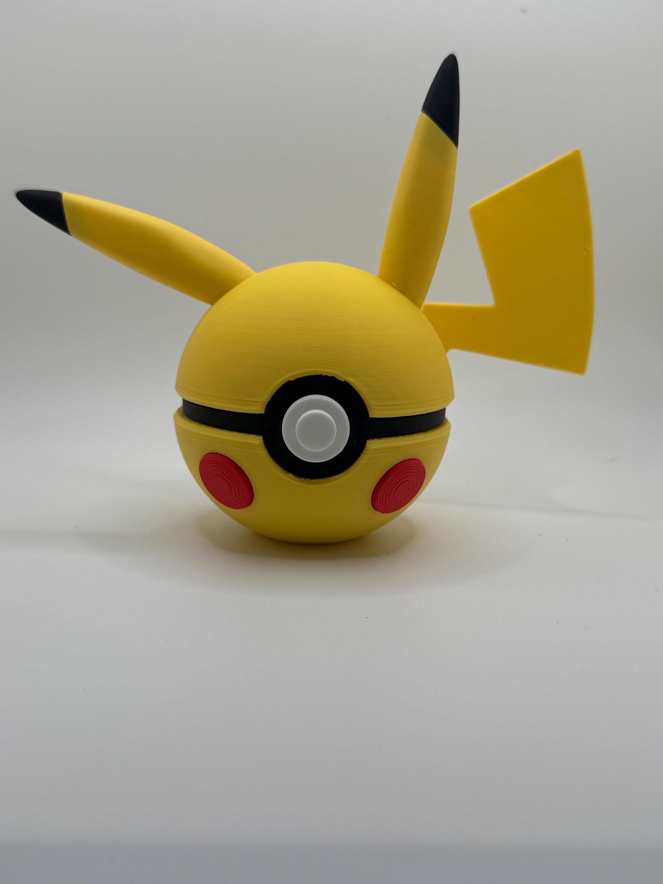 Pokeball Pokémon Themed Character Balls!