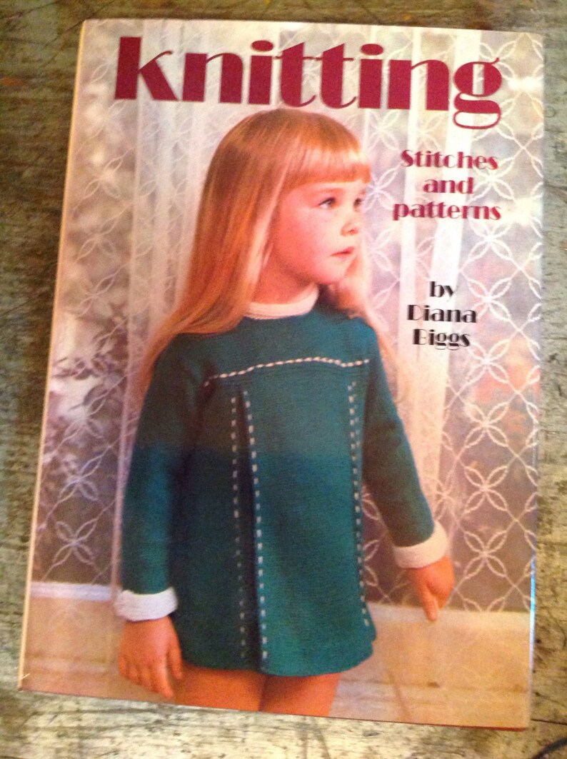 Vintage 1972 Knitting Stitches and Patterns Book Diana Biggs image 1