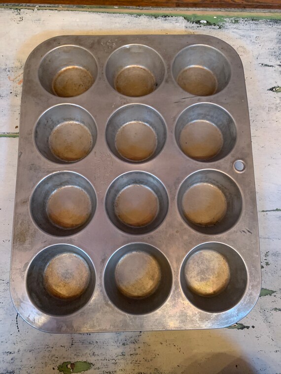 Vintage Comet Aluminum Muffin Pan Tin Baking Etsy