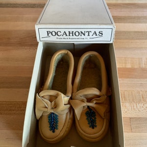 Pocahontas Moccasins Leather Beaded Nature’s Footwear