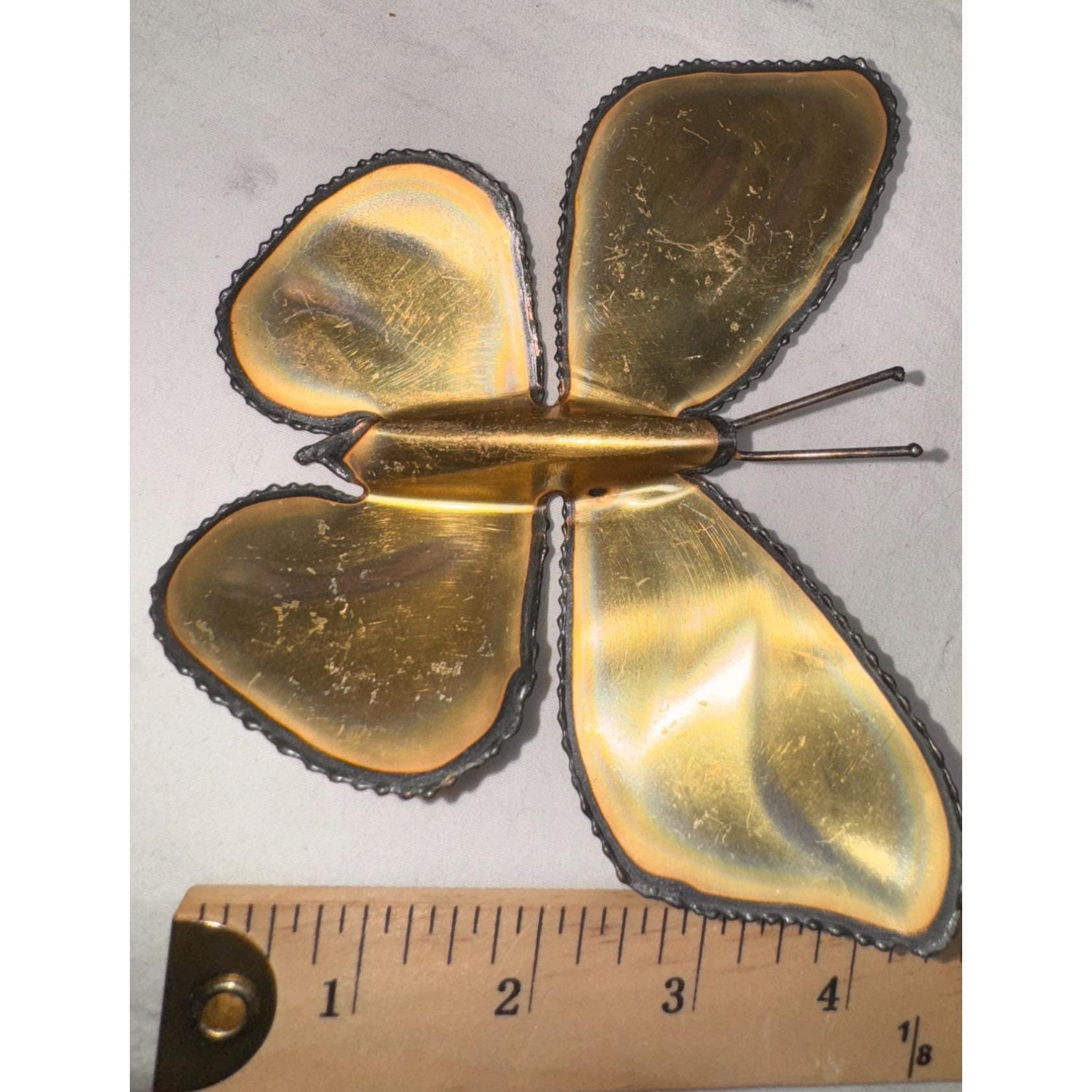 金属製の蝶の壁飾りセット 6点セット 素朴なゴールドのアクセント