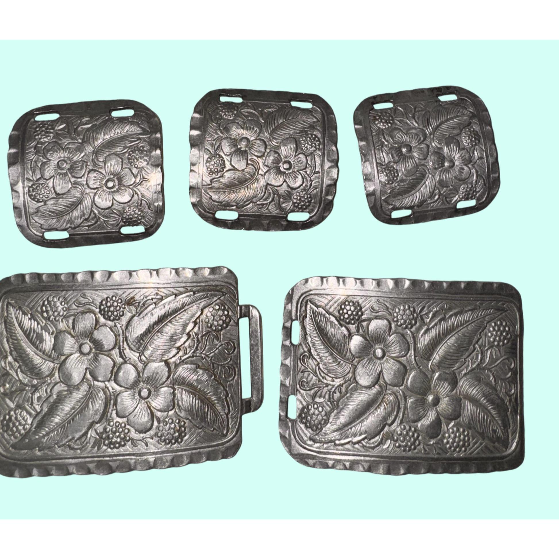Stamped Metal Floral Belt Buckle Set 5 Pcs Decorative Concho  display picture 2