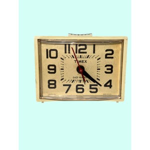 TIMEX（タイメックス） のヴィンテージな壁掛け時計（ウォールクロック） Timex wall clock - Etsy 日本