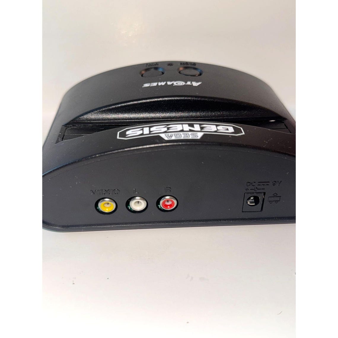 Sega Genesis Classic Game Console ATGames Controllers & Cables, foto 3 di 5