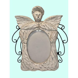 Angel Wing Photo Frame Rustic Crackle Oval Cream & Black Metal
