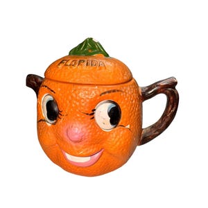 Vintage Florida Orange Shaped Ceramic Teapot With Lid anthropomorphic Smiling Face kitschy