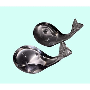 2 Lindstrom Sweden Glass Whale Figurines Paperweight 6&quot; 4&quot;