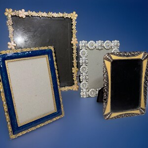 Set van 4 jugendstil geëmailleerde strass metalen parel ijdelheid fotolijsten