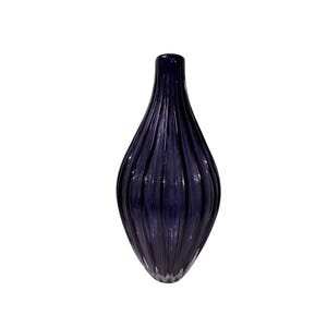Ann Wahlstrom Kosta Boda Signed Hand-Blown Purple Art Glass Vase 10&quot; Tall Fluted Design