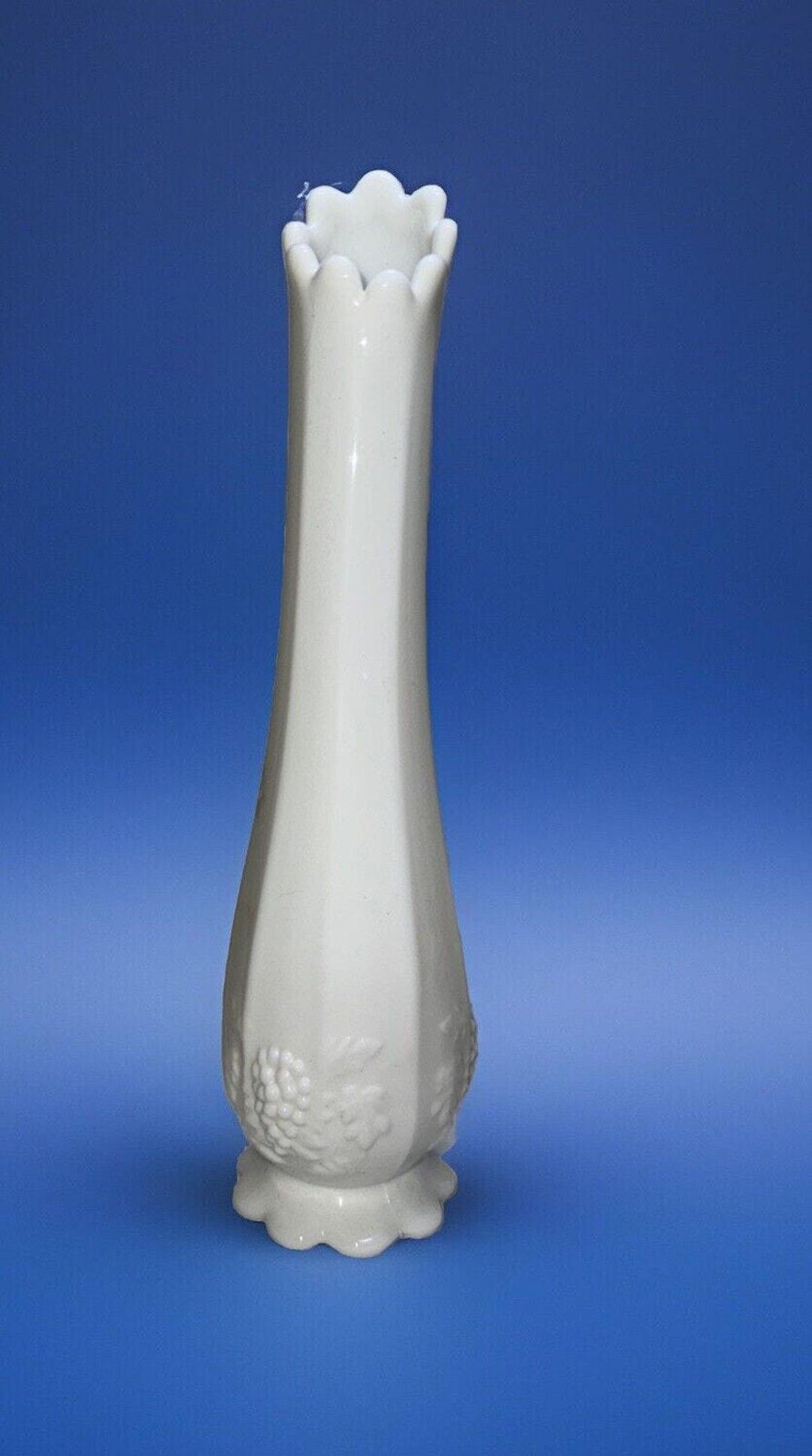 west.more.land様 ウェストモアランド 11インチ スイング花瓶 ホワイト ミルク