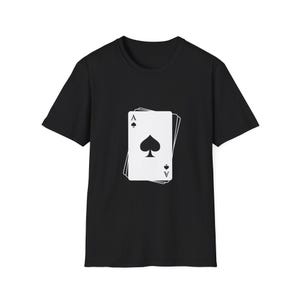 Camiseta elegante de Ace of Spades de estilo suave con cuello redondo ajustado, confeccionada con 100 % algodón hilado en anillos, ropa de diseño personalizado Ace, moda casual unisex.