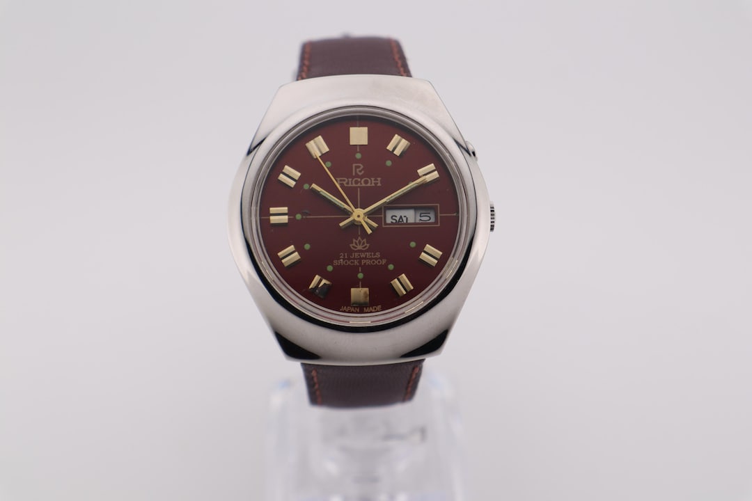 Rare Retro Collectors Watch Authentic Japanese Ricoh Men's Vintage