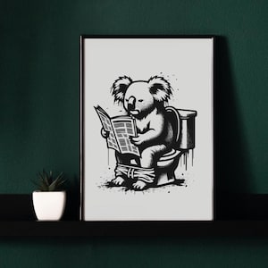 Koalakunst, grappige badkamermuurkunst, zwart-witstijl, dierenfotoafdruk, dier op toilet, afdrukbare AI-kunst