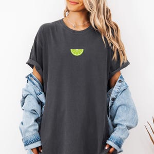 Lime T-Shirt, Botanical T-Shirt, Aesthetic Fruit T-Shirt, Cute Fruit Lime T-Shirt, Lime Lovers T-Shirt, Cute Limes T-Shirt, Gift For Her