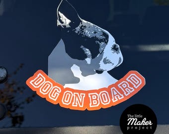 Vinilo decorativo "Dog On Board" con retrato de tu perro: pegatina personalizada para ventanas y parachoques, hecha a mano, para interiores y exteriores, a partir de tu foto.