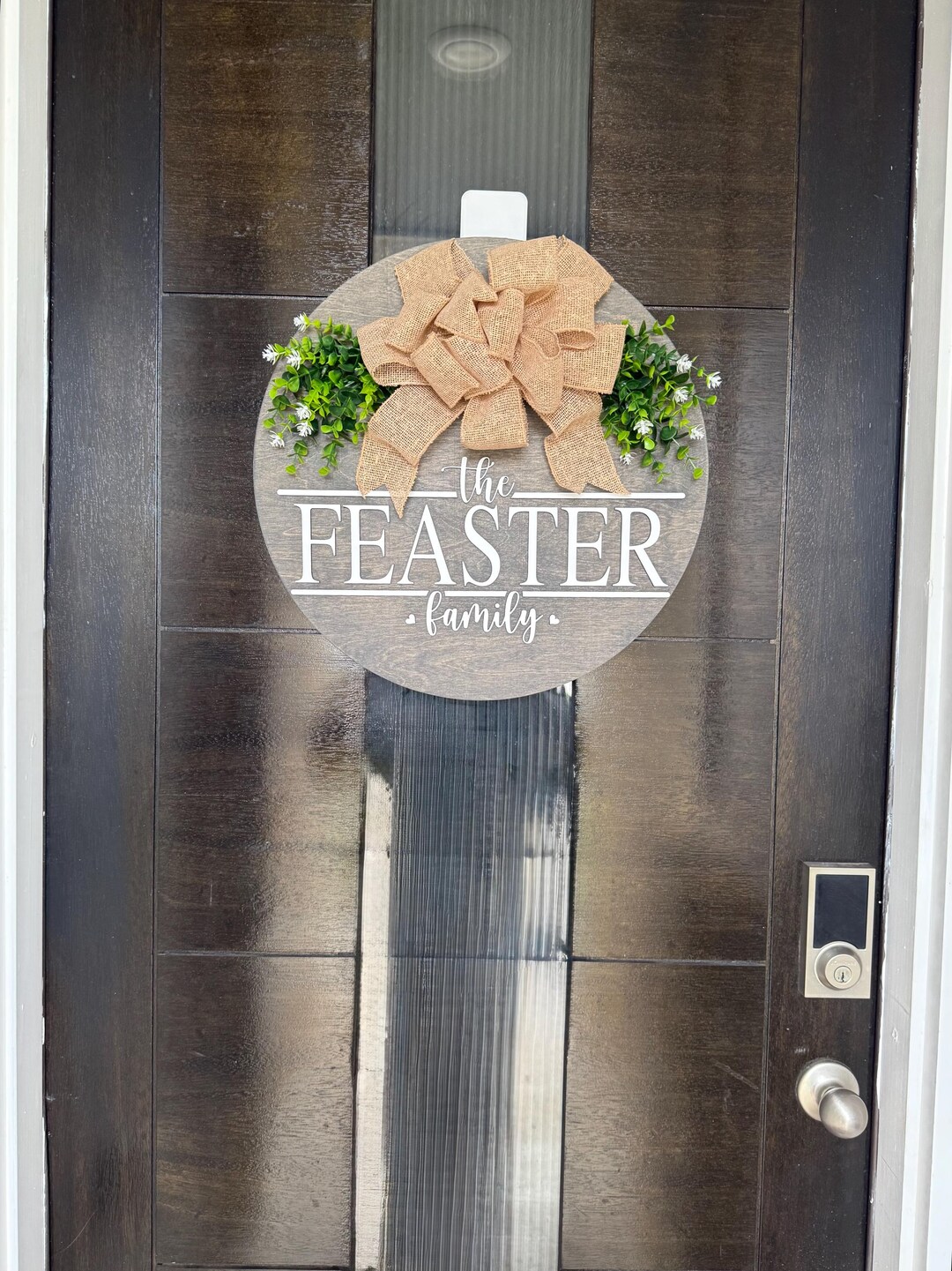 Personalized Family Name Door Hanger: Custom Wood Welcome Sign - Etsy