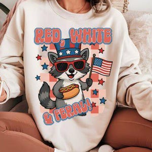 Rood-witte en wilde wasbeer vierde juli DTF-OVERDRACHT klaar om te drukken op warmteoverdracht, patriottische dtf-overdracht, verwilderd tshirt ontwerp
