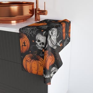 Halloween Hand Towel, Spooky Pumpkin Skull Decor