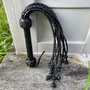 Handmade Black Braided Flogger Genuine Cowhide Leather 09 Knotted Falls Heavy Impact Whip