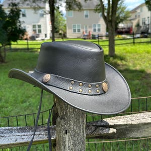 Genuine Cowhide Leather Cowboy Hat Handmade Western Style Wide Brim Vintage Hat for Men&#39;s and Women&#39;s